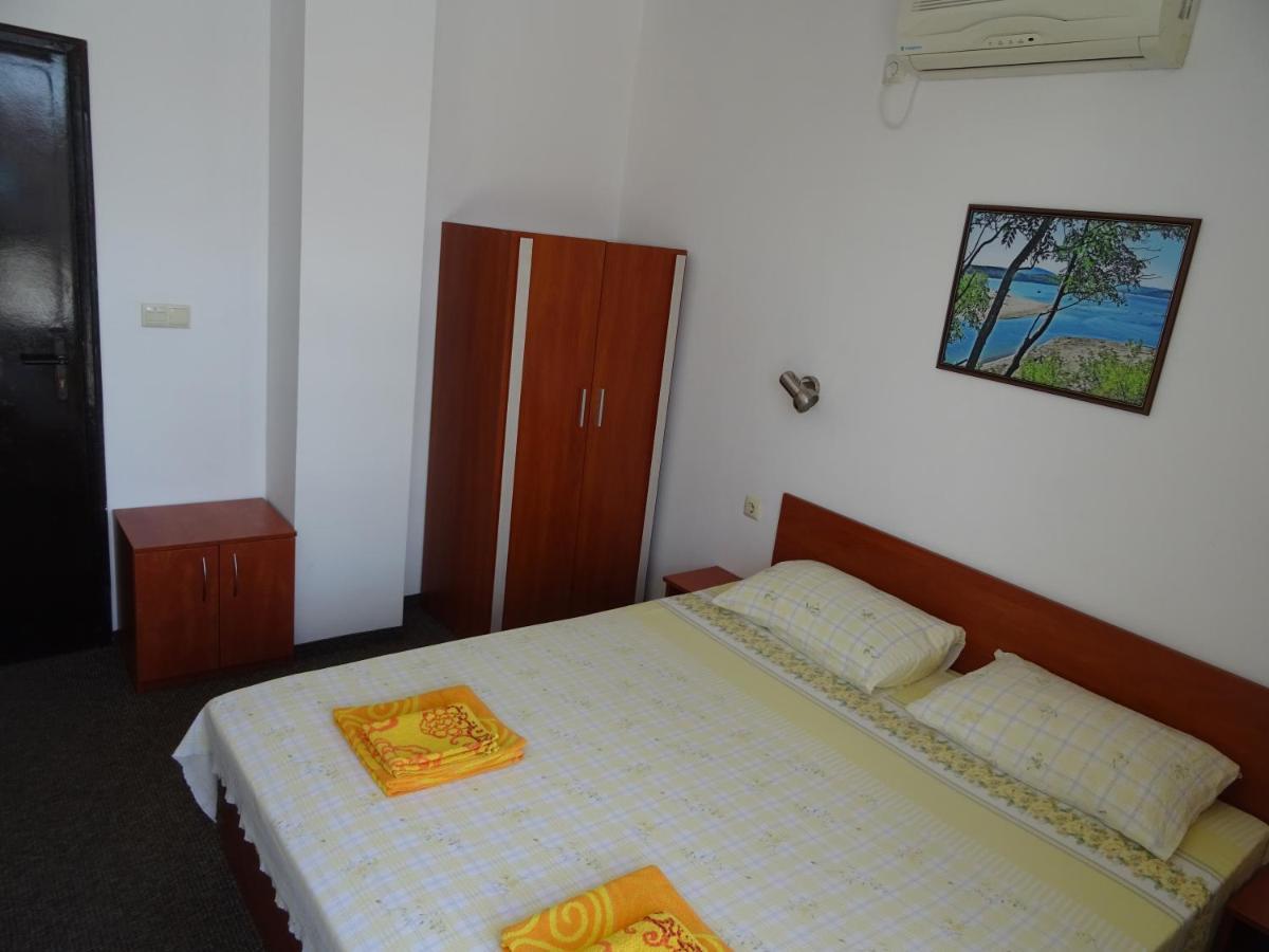 Dobrevi Guest House 普里莫尔斯科 外观 照片