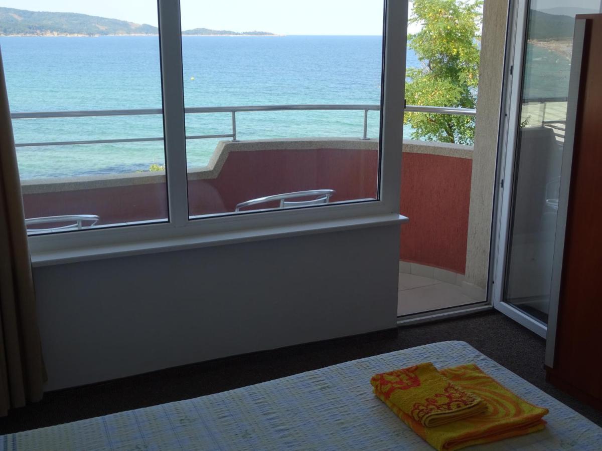 Dobrevi Guest House 普里莫尔斯科 外观 照片