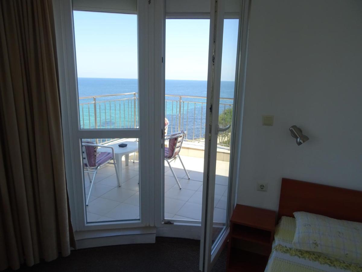 Dobrevi Guest House 普里莫尔斯科 外观 照片