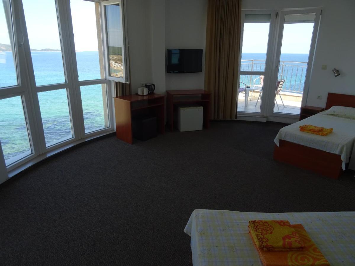 Dobrevi Guest House 普里莫尔斯科 外观 照片